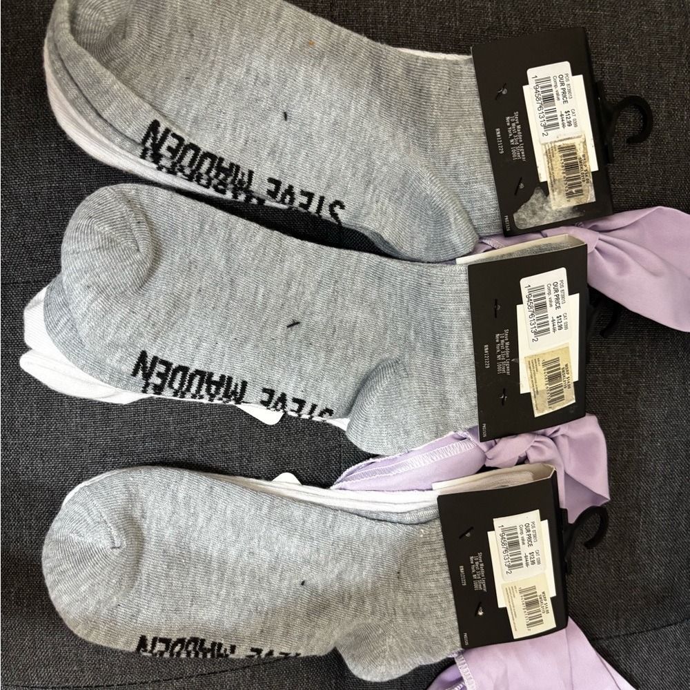Steve Madden Women's Gray and Lavender Socks